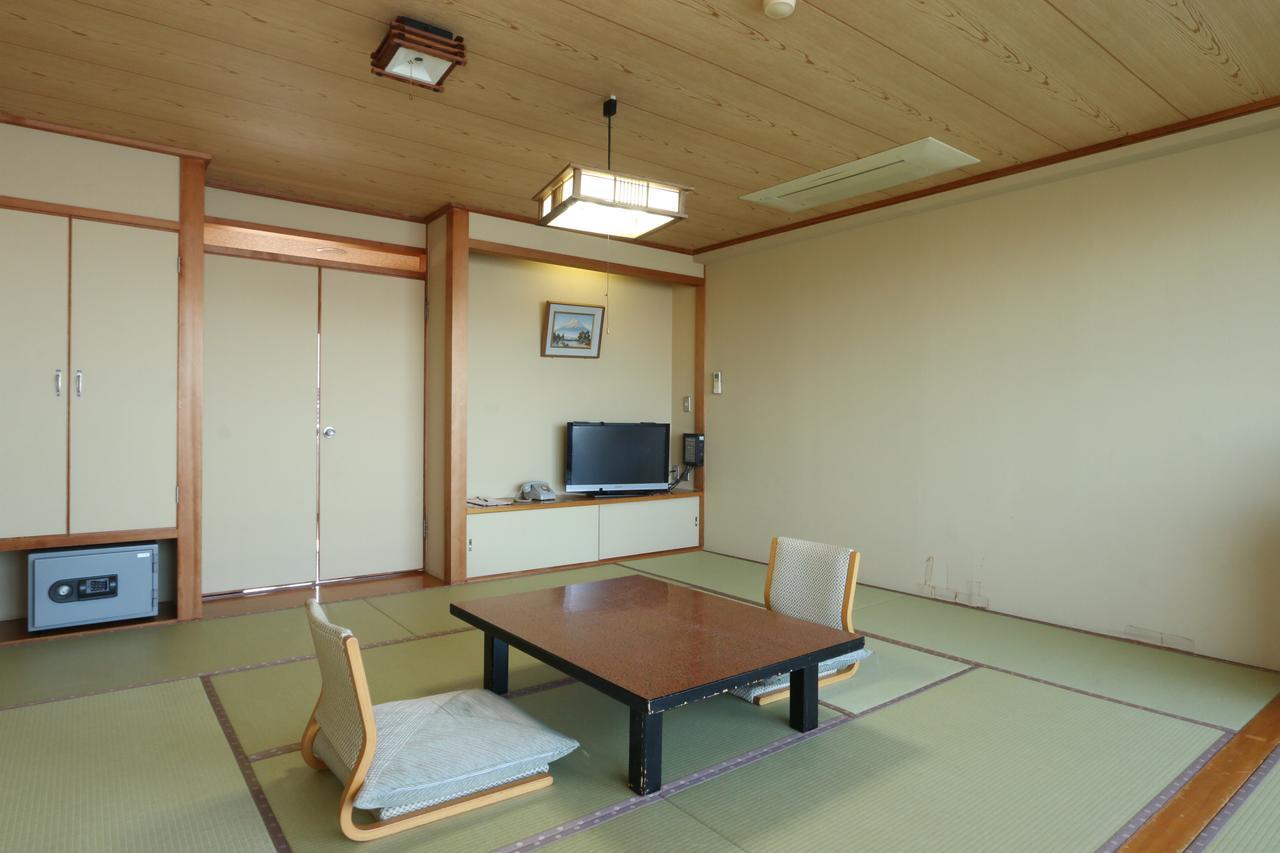 Hotel Seikaisou Minamichita Buitenkant foto